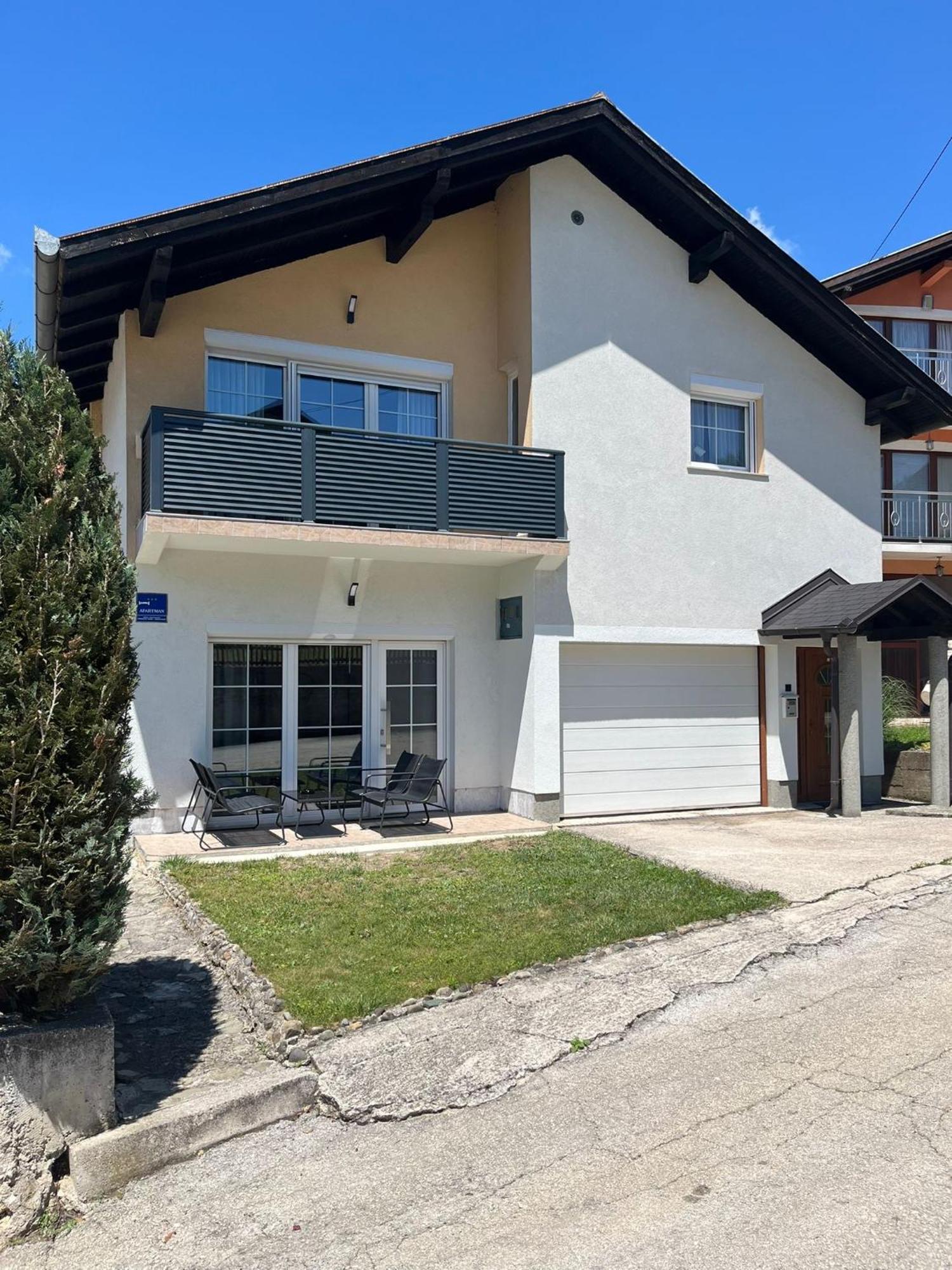 Home Away From Home Jajce Exterior photo